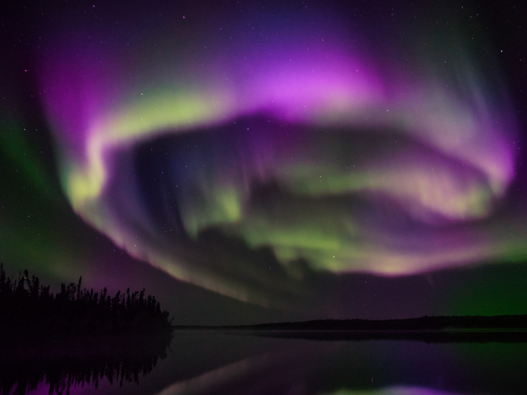 Hush_Aurora-Borealis_